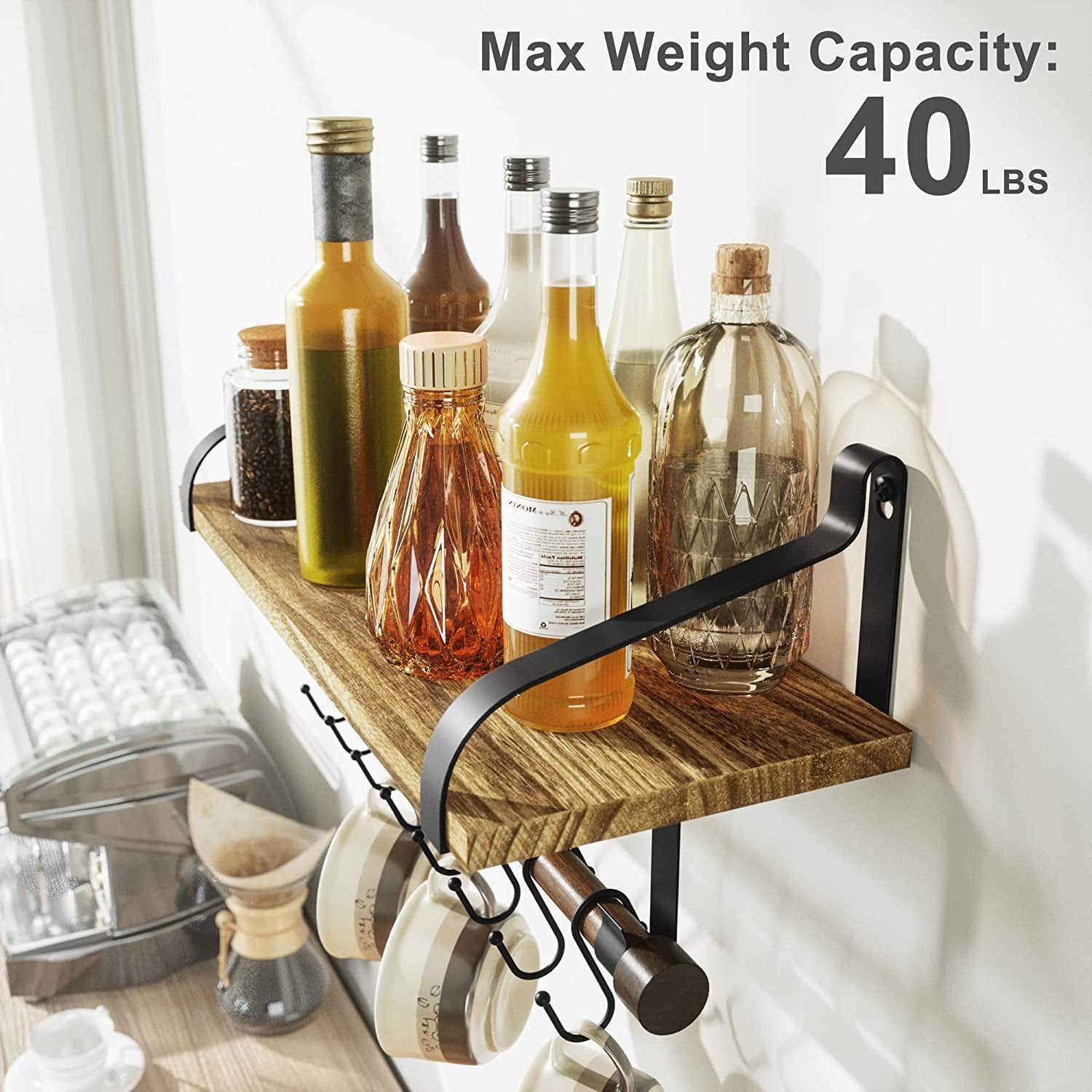 Repisa rústico de madera flotante para pared de cocina con barra para toallas y 8 ganchos extraíbles para organizar utensilios de cocina o tazas, color negro.
